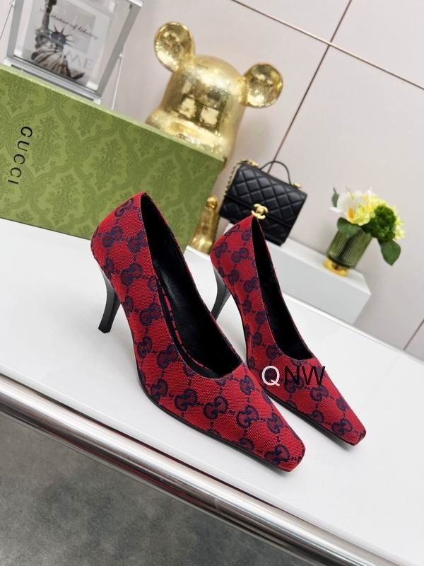 Gucci Women's Shoes 400